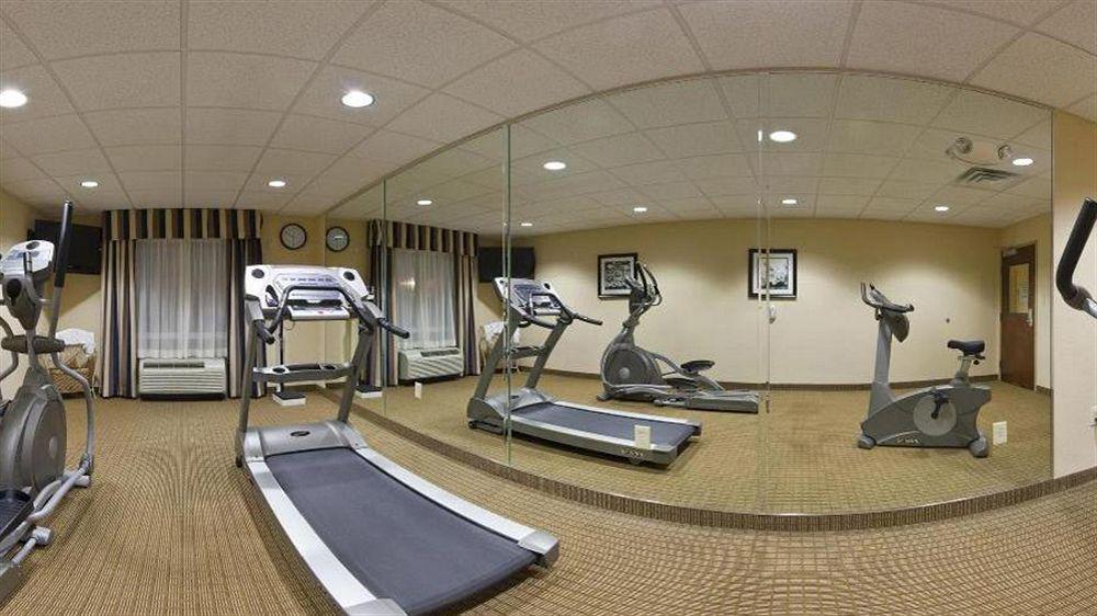 Holiday Inn Express Hotel & Suites Talladega By Ihg Exteriör bild